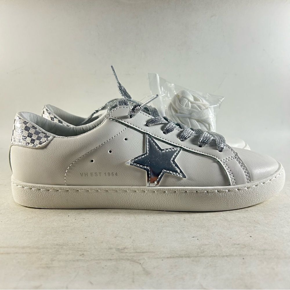 NEW Vintage Havana Carla Women’s Shoes Sneakers White Silver Shimmer Size 7.5